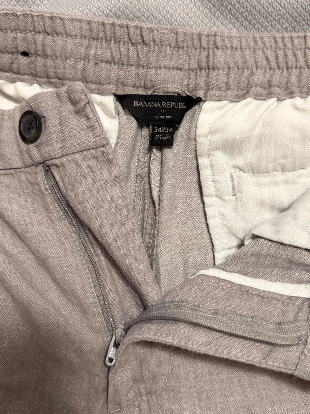 Banan Republic Mans Linen Blend Slim Fit Pants in Size 34